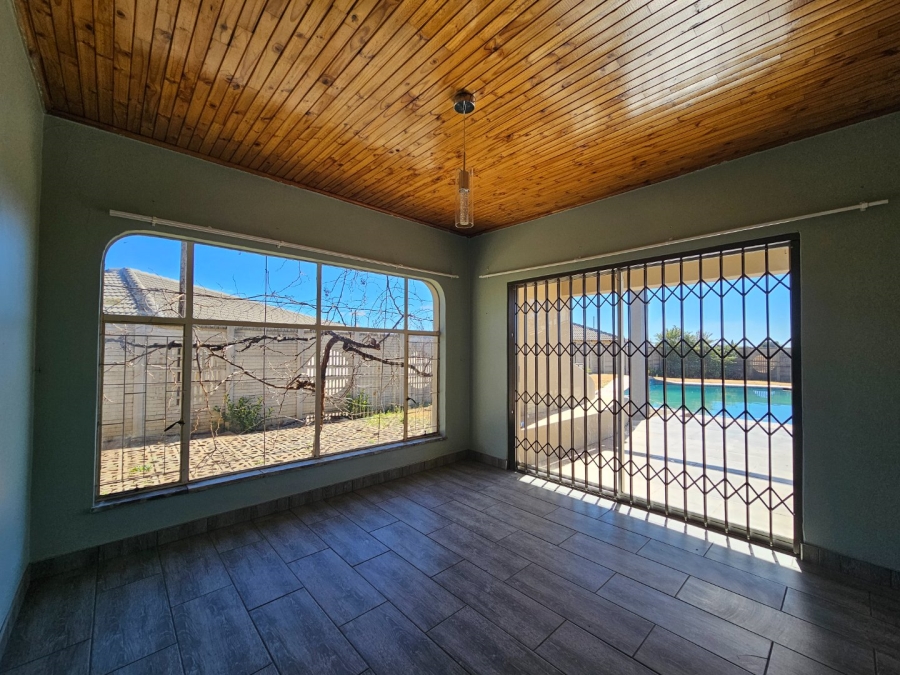 3 Bedroom Property for Sale in Vaalpark Free State